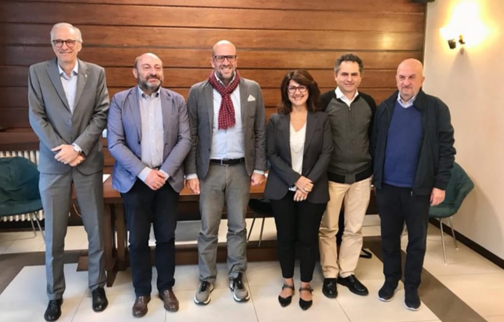 07aed19a-752a-4a65-afa7-0c35d78e7f48